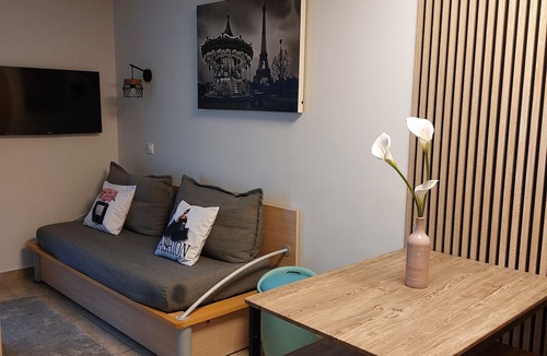 Serris Apartment | Your Ideal stay for 5 at Disneyland Paris!