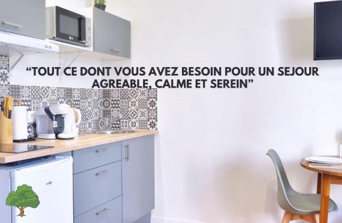 Saint-Quentin Apartment | ZenkaSerenity- 5min Centre A29-26, Ferme moderne