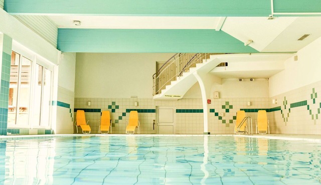 Beautiful apartment for 3 people with WIFI, pool, TV and balcony