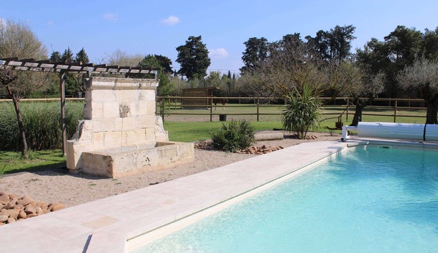 CHAMBRES D'HOTES D'EXCEPTION in a MAS PROVENCAL with gourmet breakfast
