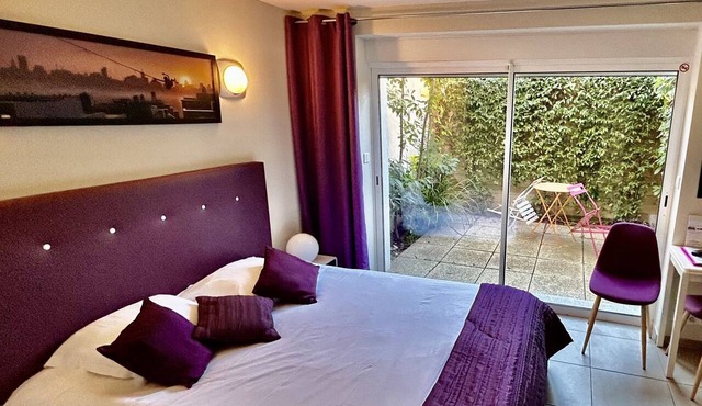 Studio-Comfort-Wet room-Terrace-glamour ou Cartoon