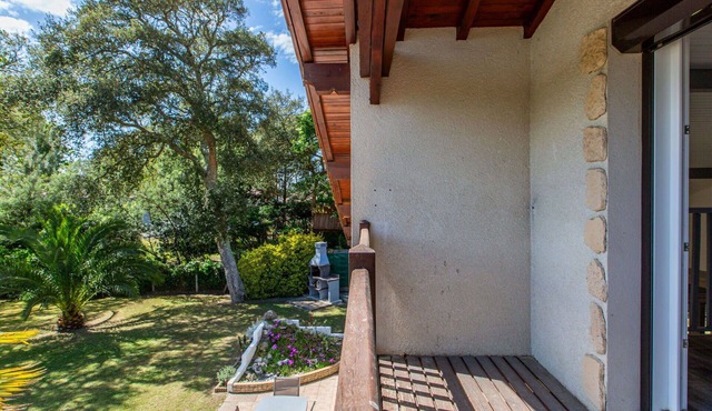 Stunning private villa for 6 people with WIFI, TV, terrace and pets allowed
