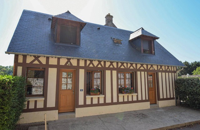 Accommodation 