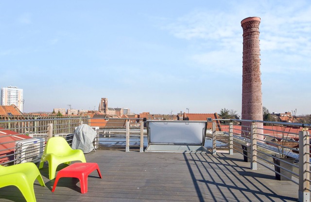Beautiful and bright loft with rooftop at the heart of Roubaix - Welkeys