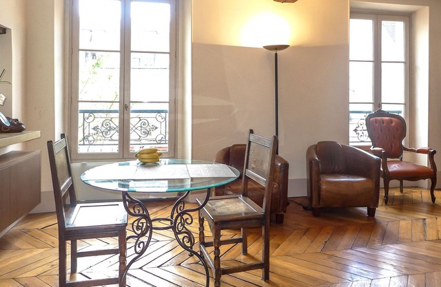 Cardinal Lemoine apartment in 05ème - Quartier Latin with WiFi.