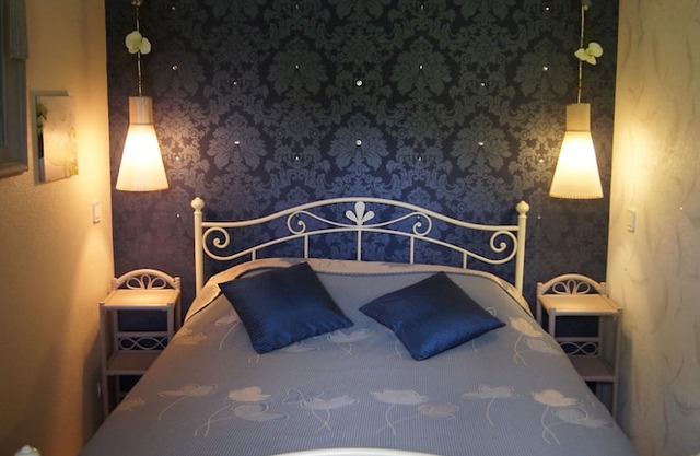 Charming cottage 4/5 people with access to the heated and covered swimming pool