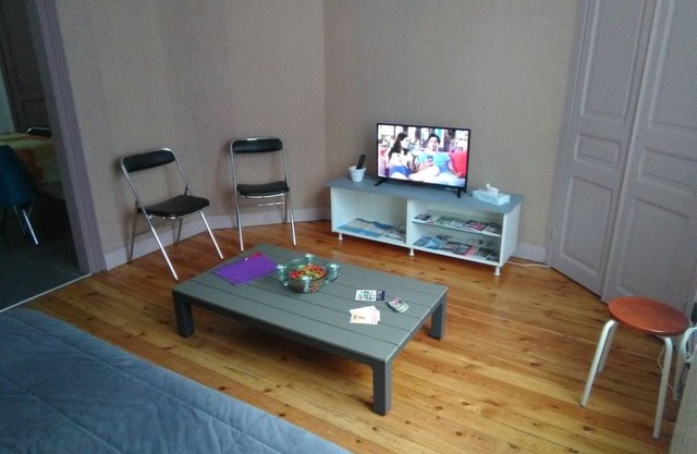 Cottage sleeps 5 in Saint Pol / sea