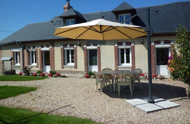 Gite Saint-Martin-aux-Buneaux, 3 bedrooms, 6 persons