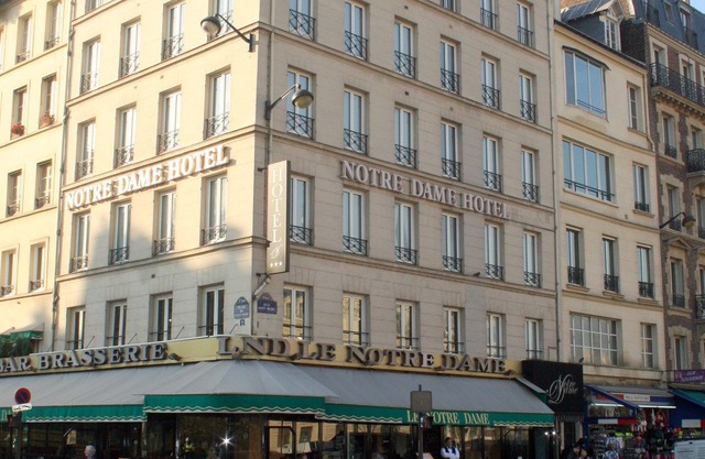Hotel le Notre Dame Saint Michel
