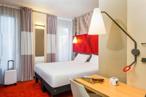 Ibis Clichy Centre Mairie 