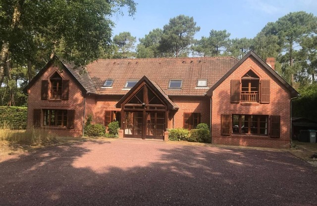 Les Jumeaux Left Le Touquet - House In The Forest
