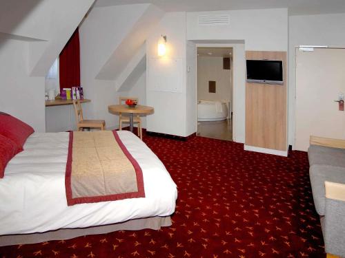 Mercure Abbeville Centre Porte La Baie Somme 