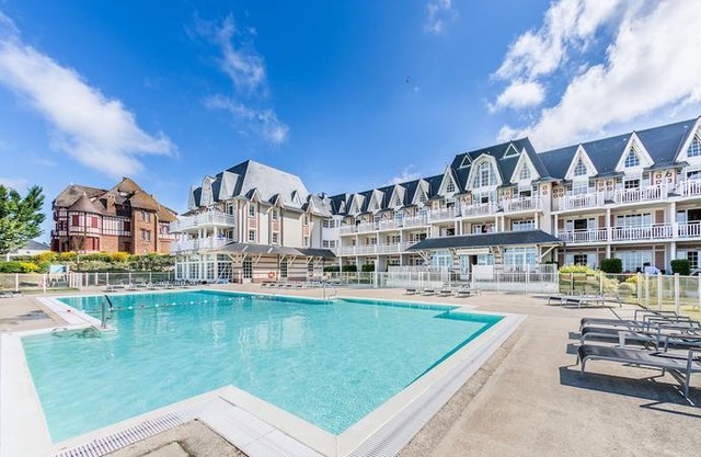 Pierre & Vacances Premium Residence De La Plage