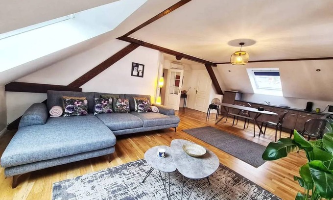 Bitche Apartment | 100 m² Apartment ∙ 2 bedrooms ∙ 4 guests