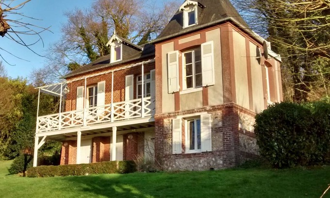 Veulettes-sur-Mer House | 100 m² House ∙ 4 bedrooms ∙ 4 guests