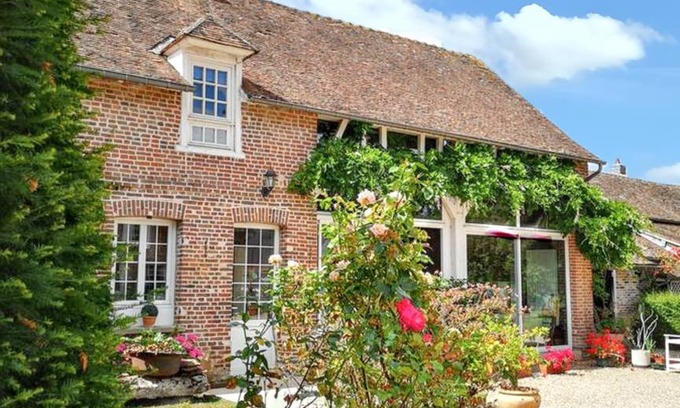 Le Vaudreuil House | 100 m² House ∙ 2 bedrooms ∙ 4 guests