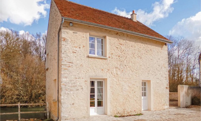 Vaudoy House | 100 m² House ∙ 3 bedrooms ∙ 5 guests