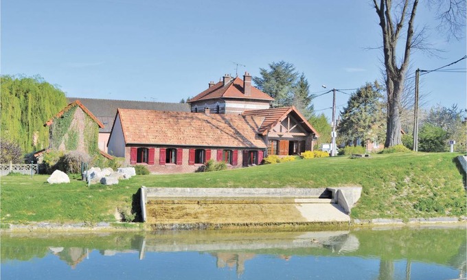 Frise House | 110 m² House ∙ 3 bedrooms ∙ 6 guests