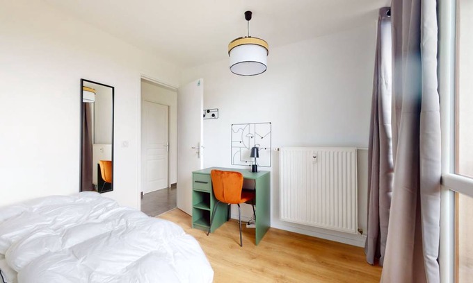 Bezons Resort | 112 m² Private room ∙ 1 bedroom ∙ 2 guests