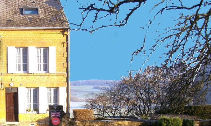Dom-le-Mesnil House | 115 m² Gîte ∙ 3 bedrooms ∙ 6 guests