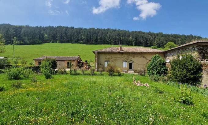 Meillonnas House | 116 m² Gîte ∙ 2 bedrooms ∙ 6 guests