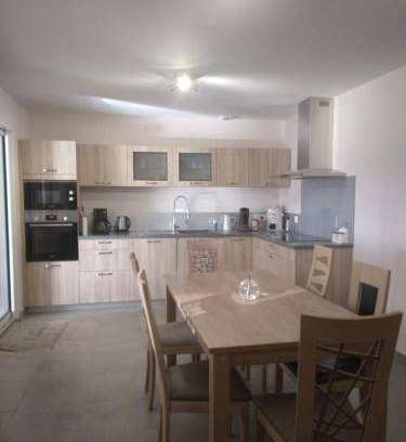 Versaugues Bed & Breakfast | 12 m² Bed and breakfast ∙ 2 guests