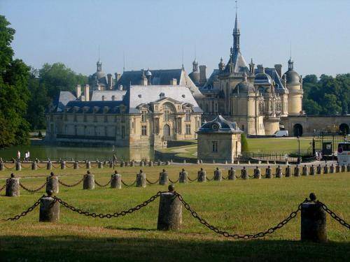 Orry-la-Ville Bed & Breakfast | 12 m² Bed and breakfast ∙ 3 guests