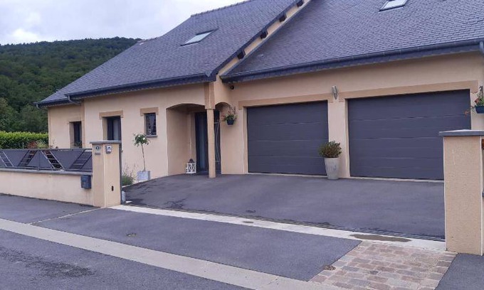 Tournavaux Apartment | 120 m² Apartment ∙ 3 bedrooms ∙ 6 guests