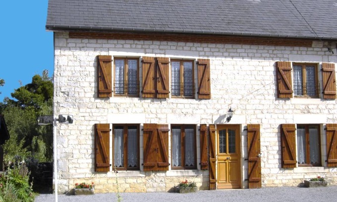 Antheny House | 120 m² Gîte ∙ 3 bedrooms ∙ 6 guests