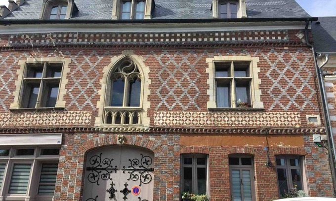 Arques-la-Bataille House | 120 m² House ∙ 4 bedrooms ∙ 11 guests