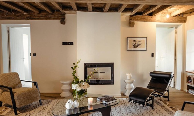 Chapaize House | 120 m² House ∙ 3 bedrooms ∙ 7 guests