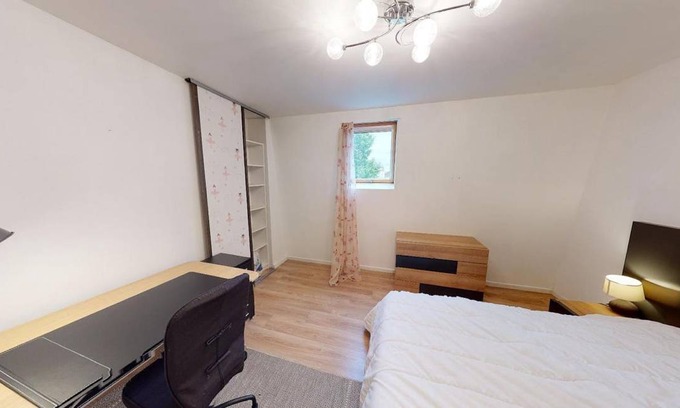 Roubaix Resort | 121 m² Private room ∙ 1 bedroom ∙ 1 guest