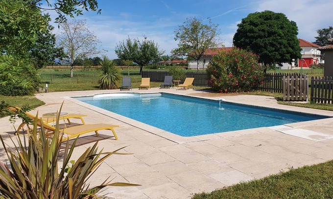 Saint-Benigne House | 130 m² Gîte ∙ 3 bedrooms ∙ 6 guests