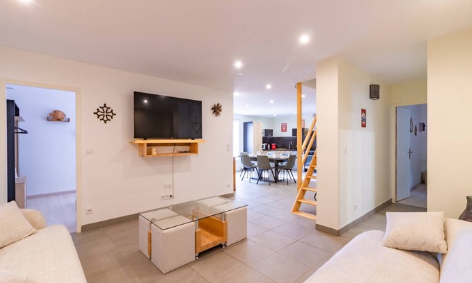 Montlaur House | 133 m² House ∙ 2 bedrooms ∙ 6 guests