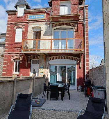Woignarue Apartment | 148 m² Apartment ∙ 4 bedrooms ∙ 8 guests