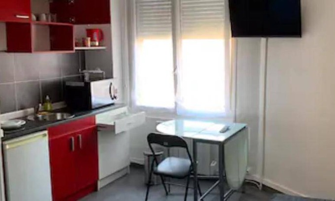Valenciennes Apartment | 15 m² Apartment ∙ 1 bedroom ∙ 1 guest