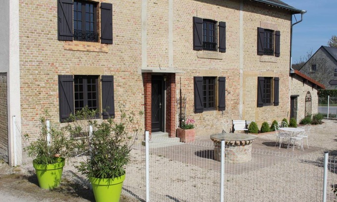 Seuil House | 150 m² Gîte ∙ 4 bedrooms ∙ 7 guests
