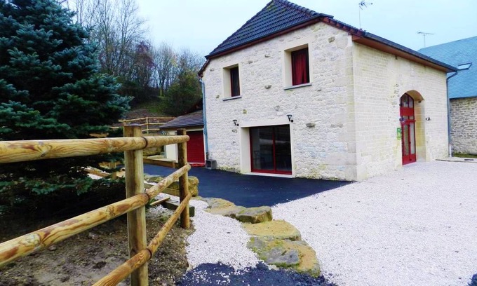 Vaux-Montreuil House | 150 m² Gîte ∙ 4 bedrooms ∙ 9 guests