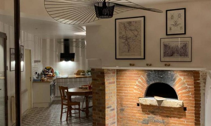 Les Mesneux House | 150 m² House ∙ 4 bedrooms ∙ 9 guests