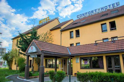 Montgeron Hotel | 16 m² Hotel ∙ 4 guests