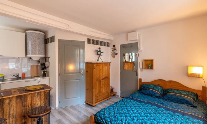 Chartres Apartment | 17 m² Apartment ∙ 2 guests