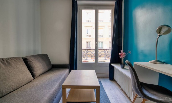 Quartier de la Porte-Saint-Denis Apartment | 18 m² Apartment ∙ 2 guests