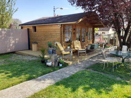 Limetz-Villez House | 18 m² House ∙ 1 bedroom ∙ 2 guests