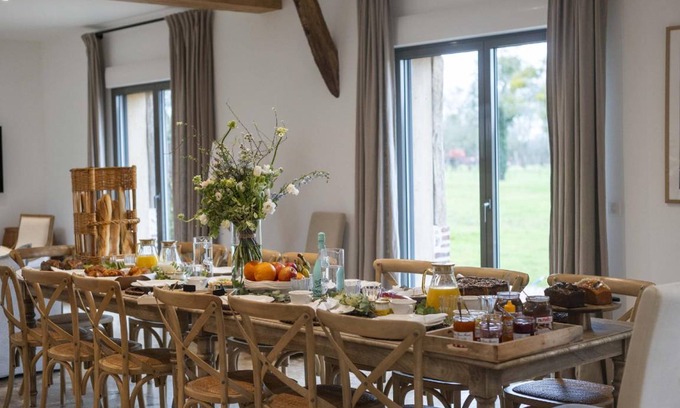Cricqueboeuf House | 180 m² House ∙ 5 bedrooms ∙ 10 guests