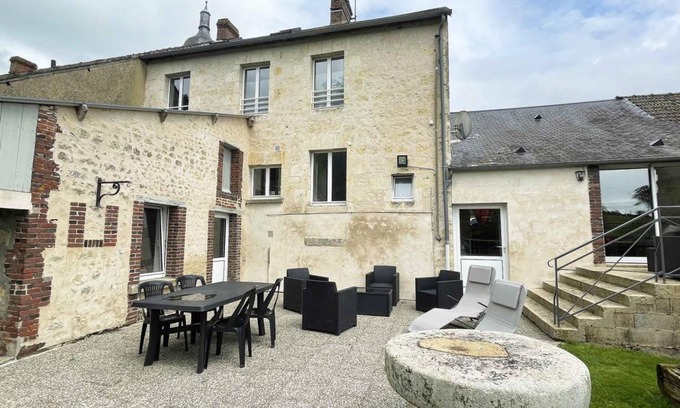 La Mesniere Cottage | 200 m² Cabin ∙ 4 bedrooms ∙ 12 guests