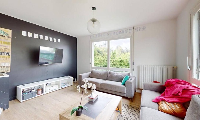 Belle-Beille Resort | 200 m² Private room ∙ 1 bedroom ∙ 1 guest