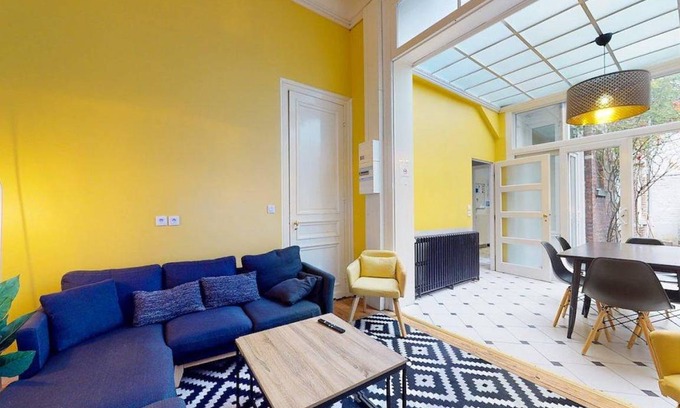 Wazemmes Resort | 200 m² Private room ∙ 1 bedroom ∙ 1 guest