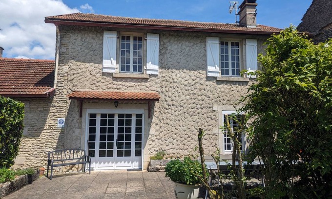 Le Montsaugeonnais Cottage | 220 m² Cabin ∙ 4 bedrooms ∙ 8 guests
