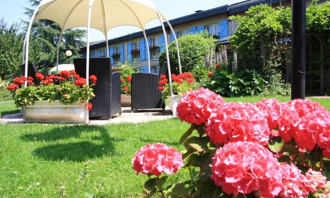 Saint-Martin-du-Vivier Hotel | 25 m² Hotel ∙ 127 guests