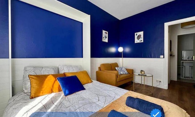 Montereau-Fault-Yonne Apartment | 25 m² Apartment ∙ 1 bedroom ∙ 2 guests